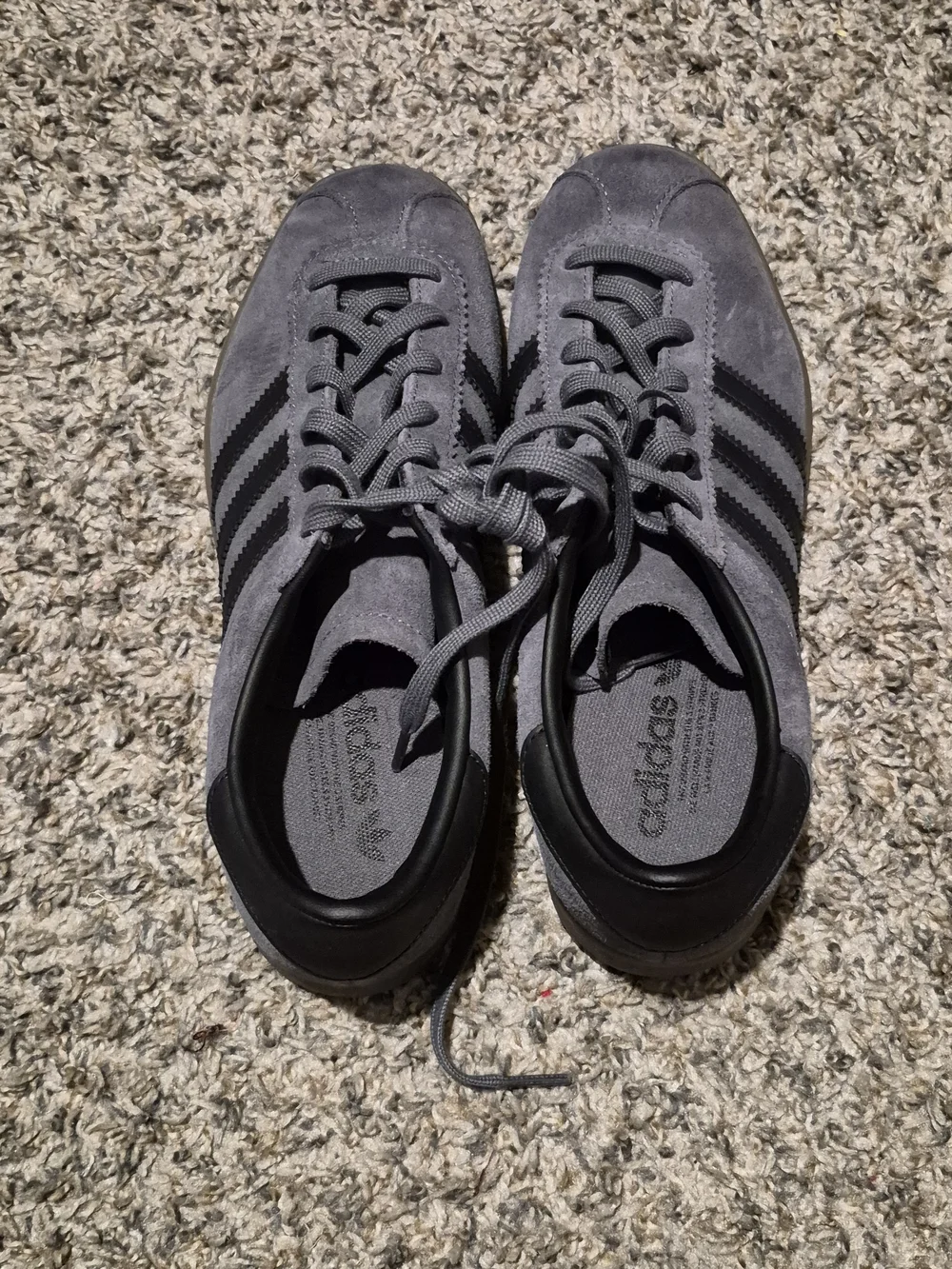 adidas Men’s Gray Suede Sneakers with Black Stripes